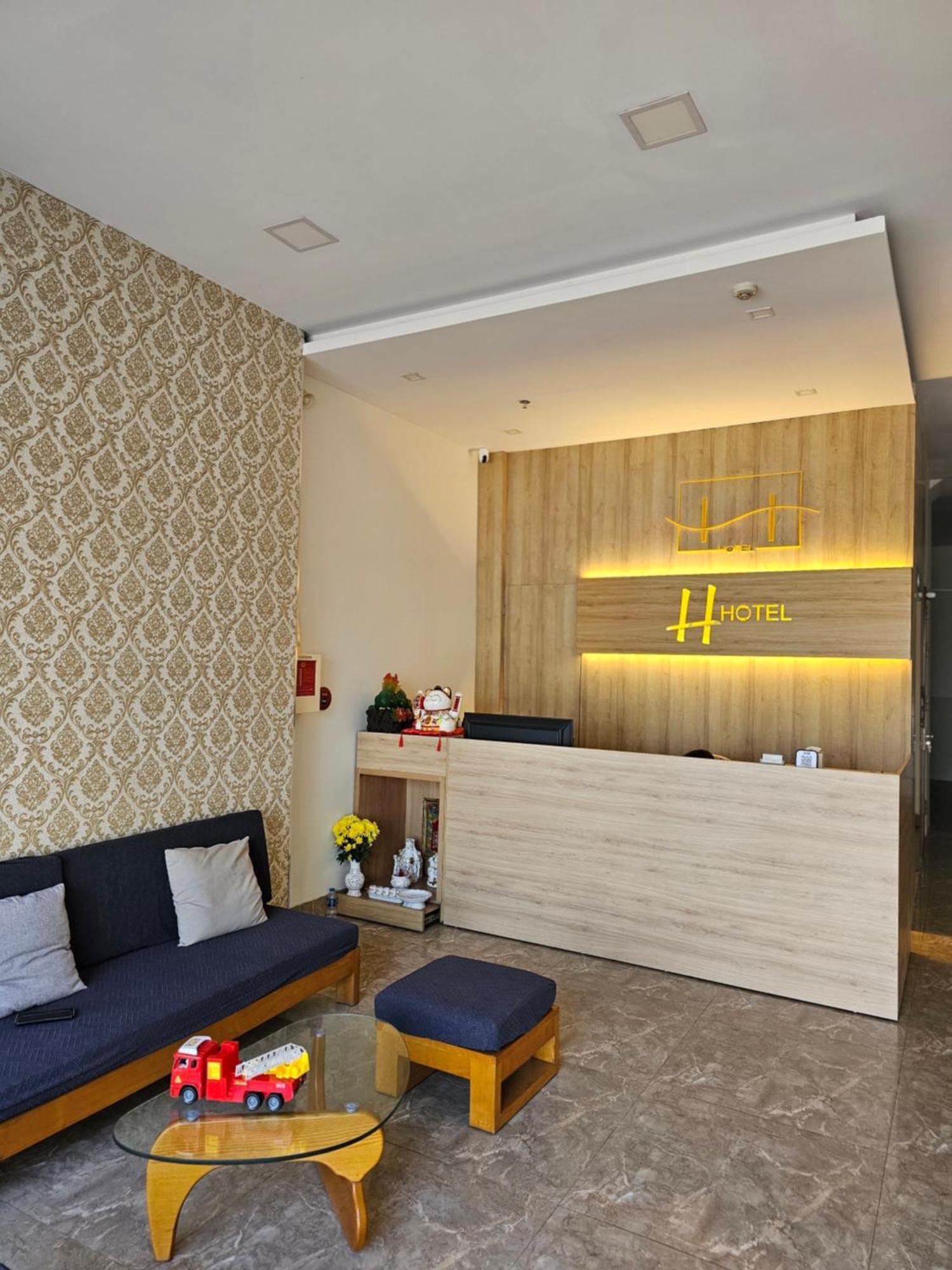H Hotel Quy Nhon Exteriör bild